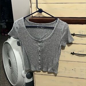 Hollister size small